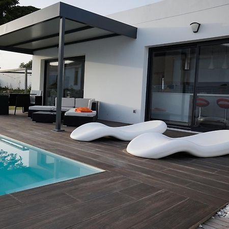 Villa Anyway Conil Un Lujo Frente Al Mar 콘일데라프론테라 외부 사진
