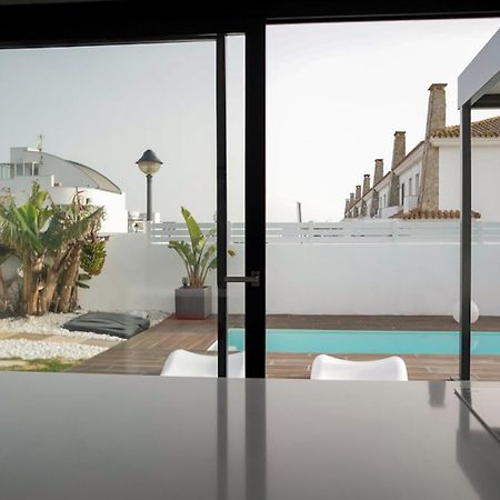 Villa Anyway Conil Un Lujo Frente Al Mar 콘일데라프론테라 외부 사진