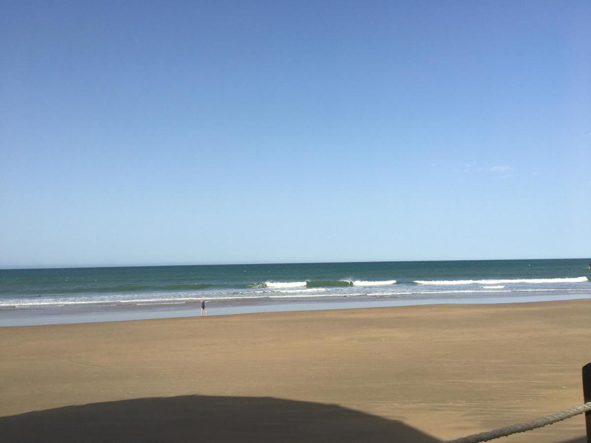 Villa Anyway Conil Un Lujo Frente Al Mar 콘일데라프론테라 외부 사진