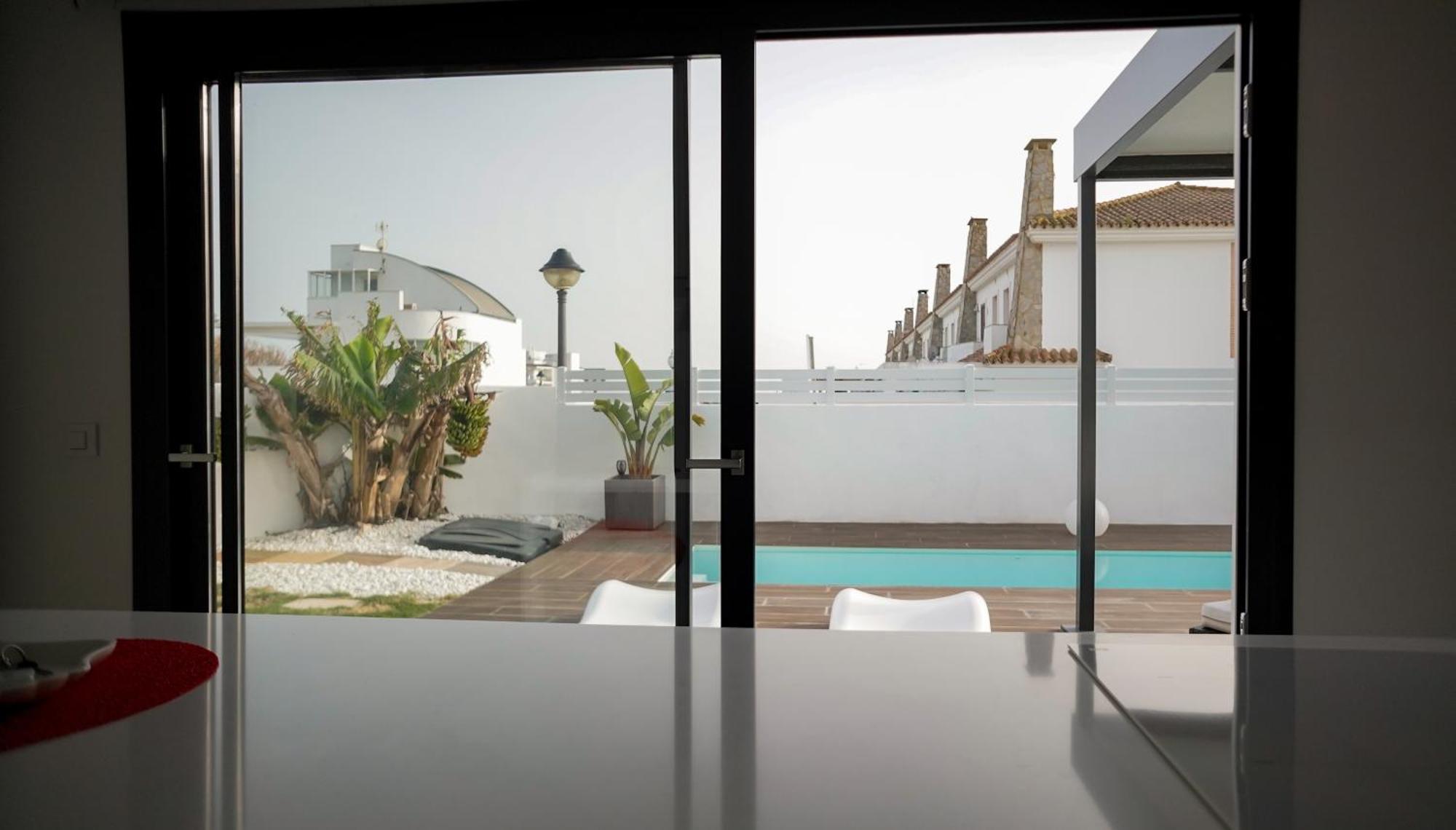 Villa Anyway Conil Un Lujo Frente Al Mar 콘일데라프론테라 외부 사진